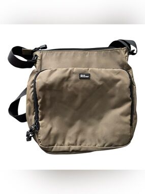 Derek Alexander Canadian Khaki Tan Nylon Crossbody Messenger Bag